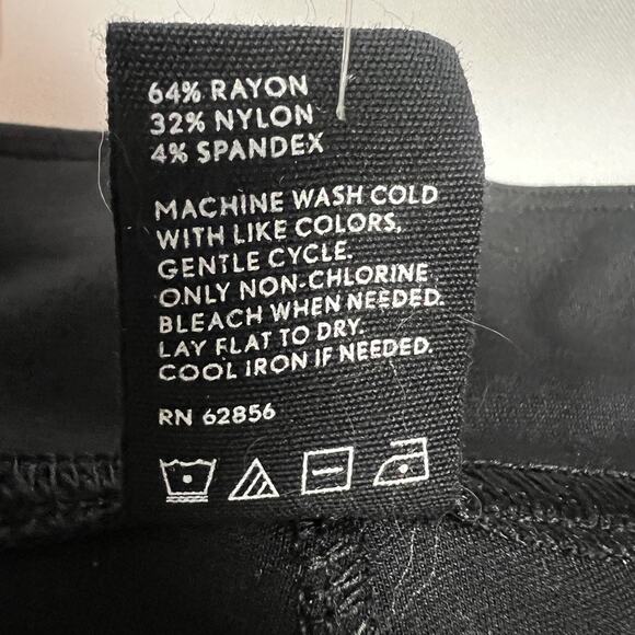 Hue Work Ponte Bermuda Shorts High Rise Long Casual Black Women's Small - Picture 5 of 9